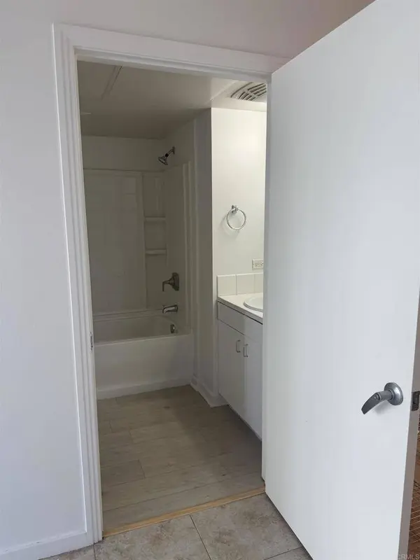 550 15th #403, San Diego, CA 92101
