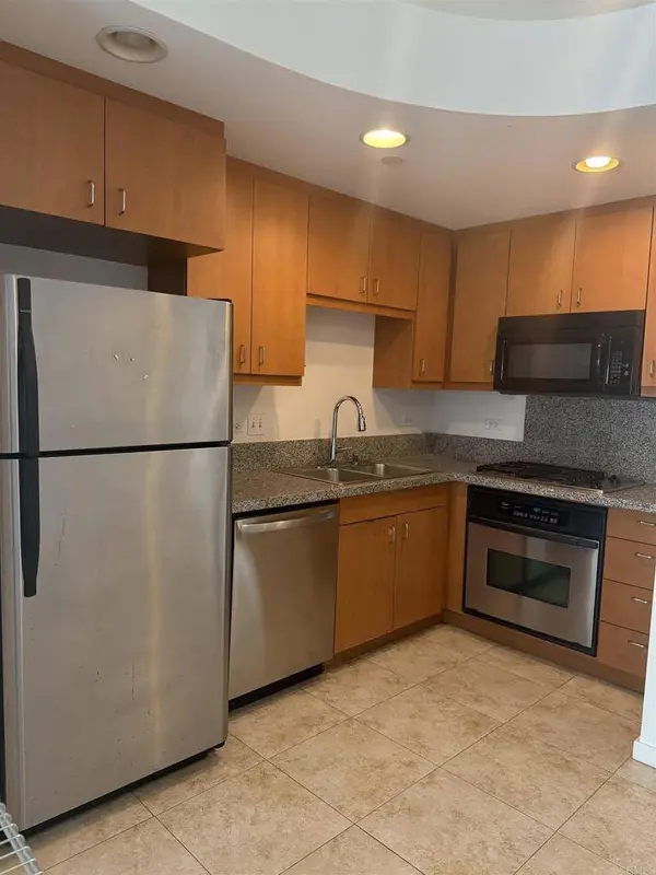 550 15th #403, San Diego, CA 92101