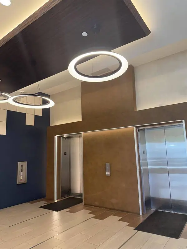 550 15th #403, San Diego, CA 92101