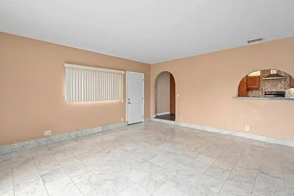 2862 Coronado AVE, San Diego, CA 92154