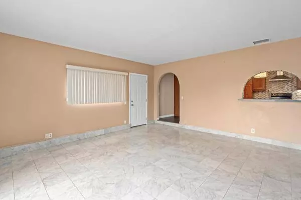 2862 Coronado Avenue, San Diego, CA 92154