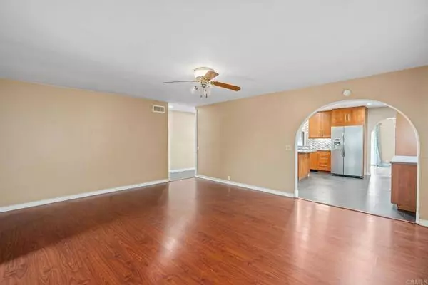 2862 Coronado Avenue, San Diego, CA 92154