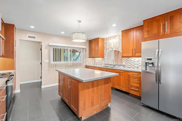 2862 Coronado AVE, San Diego, CA 92154