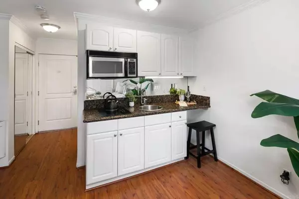 1021 Scott Street #130, Point Loma, CA 92106