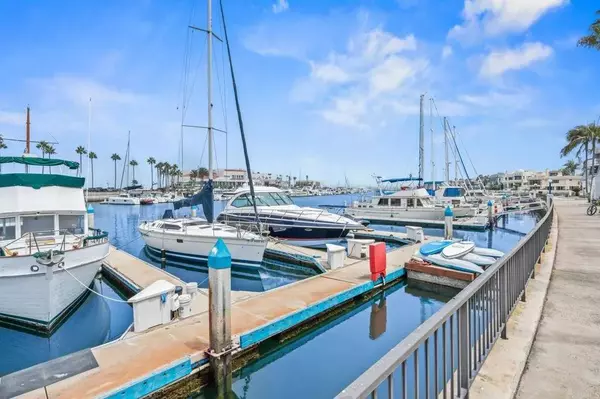 38 Montego Court, Coronado, CA 92118