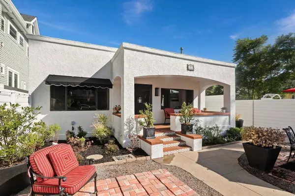 853 C AVE, Coronado, CA 92118