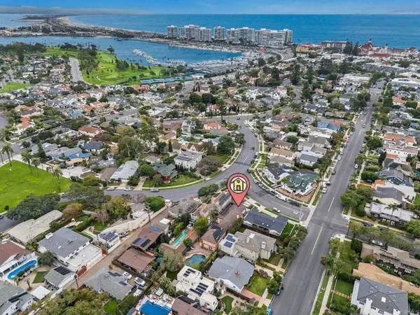 1411 8th Street, Coronado, CA 92118