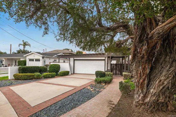 1411 8th ST, Coronado, CA 92118