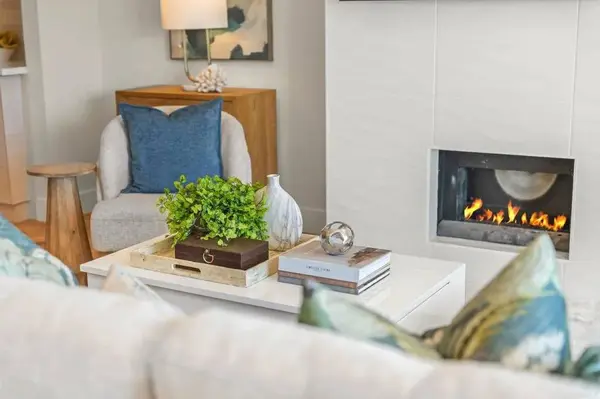 90 Montego Court, Coronado, CA 92118