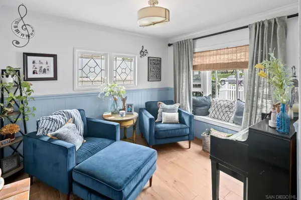 649 I, Coronado, CA 92118