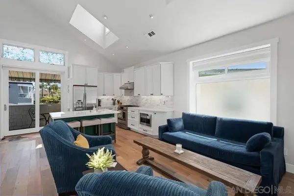 851 C East, Coronado, CA 92118