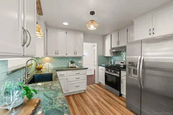 6832 Dennison Street, San Diego, CA 92122