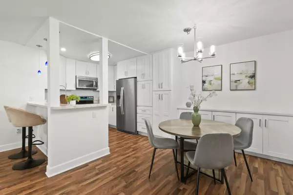 San Diego, CA 92108-1808,10325 Caminito Cuervo #185