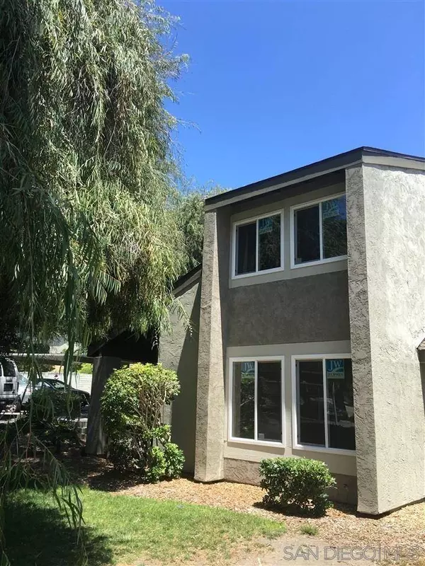 5071 La Cuenta Dr, San Diego, CA 92124