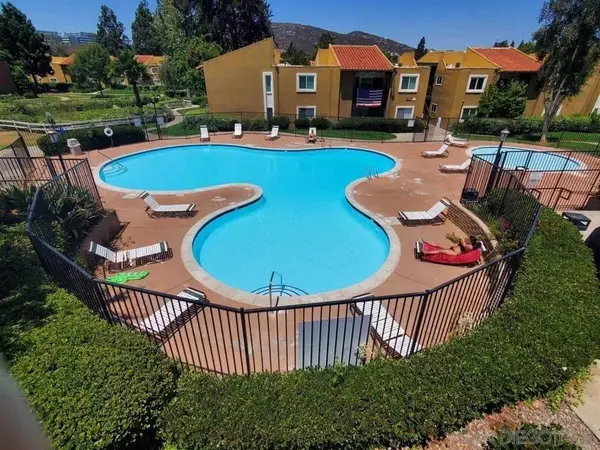 17185 W Bernardo Dr #203, San Diego, CA 92127
