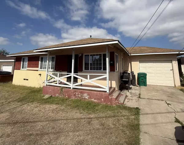 5128 La Paz Dr, San Diego, CA 92114