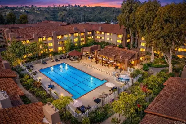 10250 Caminito Cuervo #15, Mission Valley, CA 92108