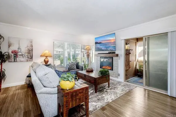 10250 Caminito Cuervo #15, Mission Valley, CA 92108