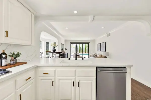 7701 Garboso Pl, Carlsbad, CA 92009