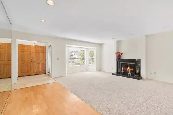 2880 Murat ST, San Diego, CA 92117