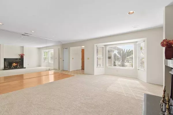 2880 Murat ST, San Diego, CA 92117