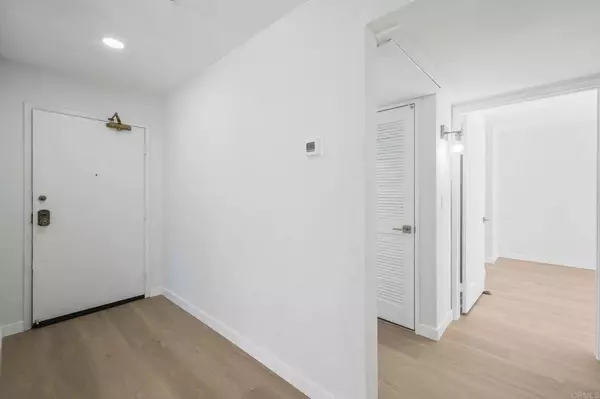 5745 Friars Rd #116, San Diego, CA 92110