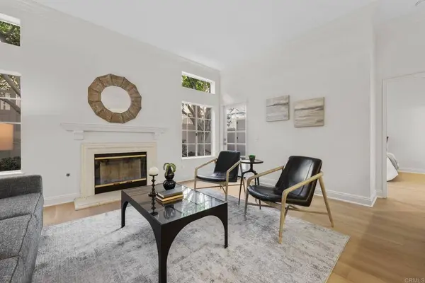 521 Arbor Dr #105, San Diego, CA 92103