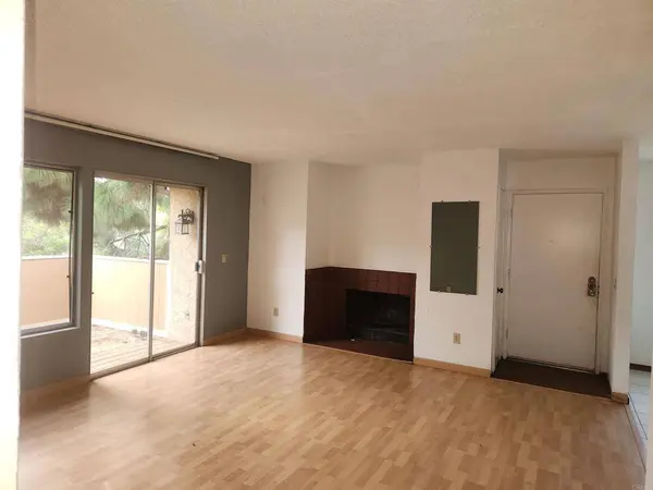 625 R Ave #28, National City, CA 91950