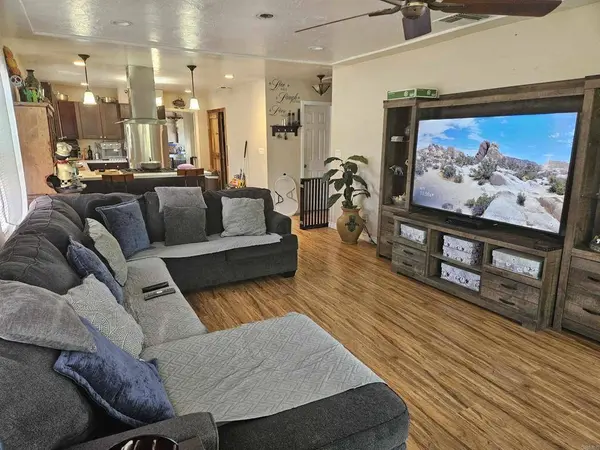 222 Los Alamos, San Diego, CA 92114