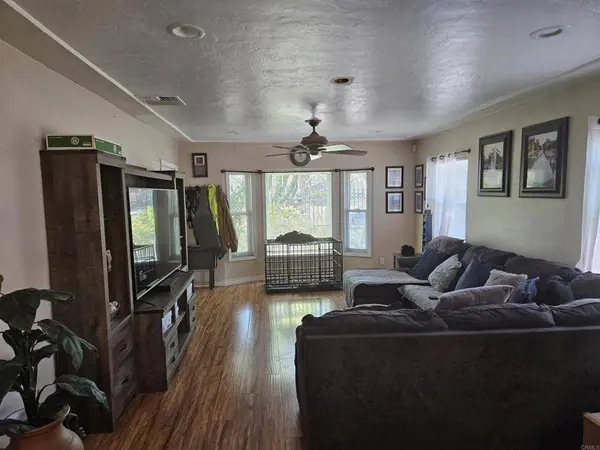 222 Los Alamos, San Diego, CA 92114