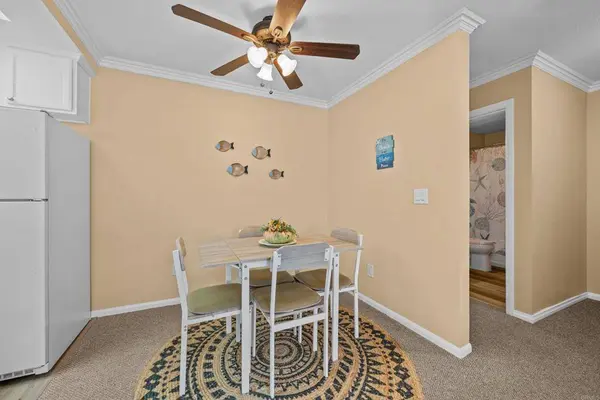 432 Edgehill LN #134, Oceanside, CA 92054