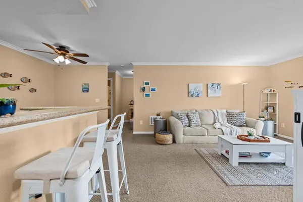 432 Edgehill LN #134, Oceanside, CA 92054