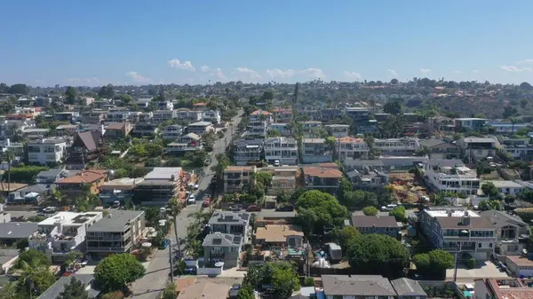2311 Montgomery AVE, Cardiff By The Sea, CA 92007