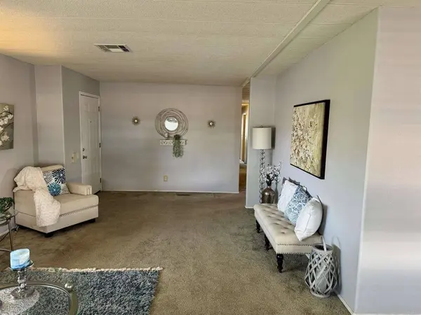 1925 Otay Lakes Rd, Chula Vista, CA 91913