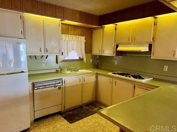 8301 Mission Gorge Rd. #54, Santee, CA 92071