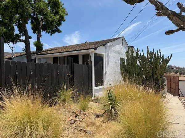2610 Helix St., Spring Valley, CA 91977