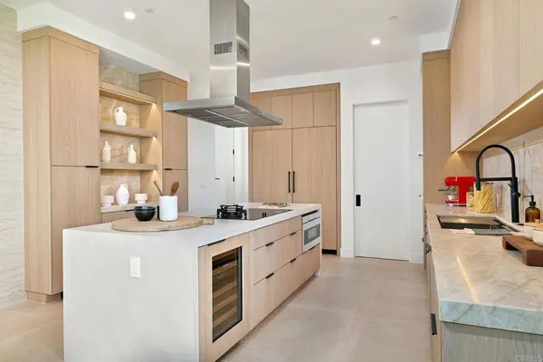 228 N Helix, Solana Beach, CA 92075