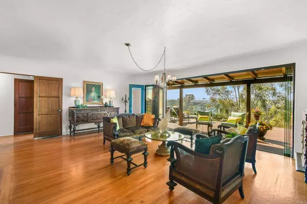 5036 Litchfield RD, San Diego, CA 92116