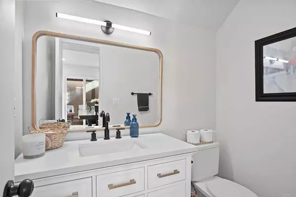 9543 Cottonwood AVE #A, Santee, CA 92071