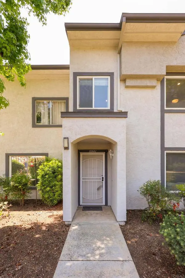 10661 King Phillip, Santee, CA 92071