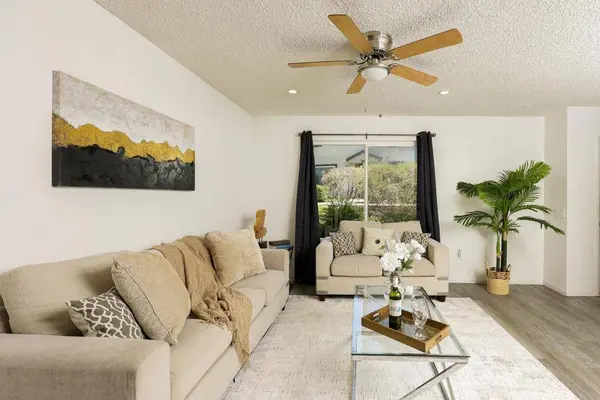 10661 King Phillip, Santee, CA 92071