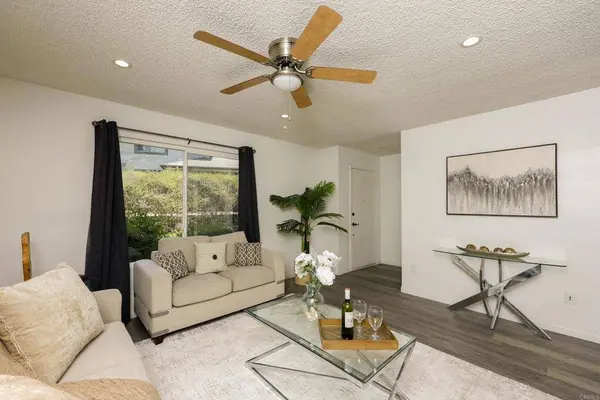 10661 King Phillip, Santee, CA 92071