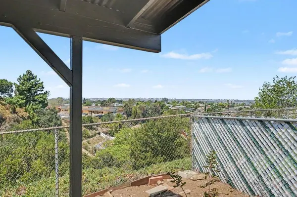 7266 Horner ST, San Diego, CA 92120