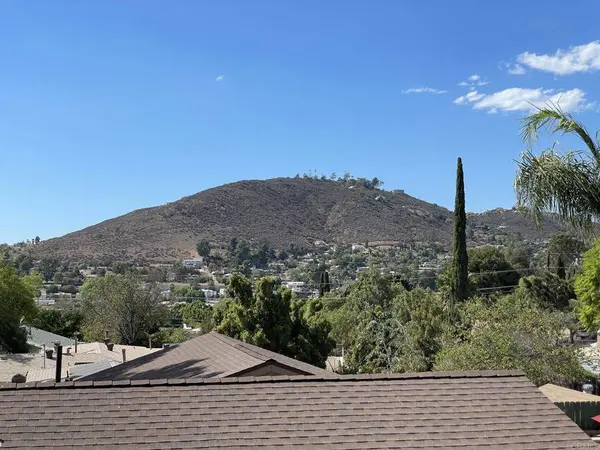 12376 Royal RD, El Cajon, CA 92021