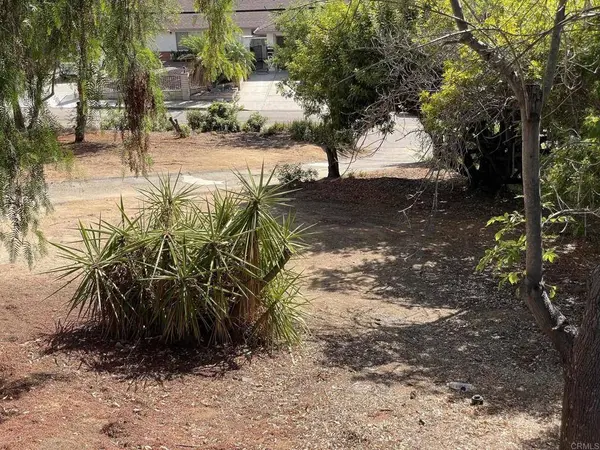 12376 Royal RD, El Cajon, CA 92021