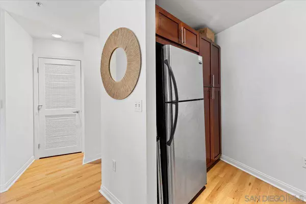 253 10th Ave #524, San Diego, CA 92101