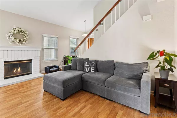 12117 Via Hacienda, El Cajon, CA 92019