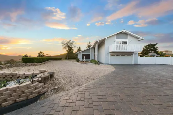 12832 Vista Cielo, Spring Valley, CA 91978