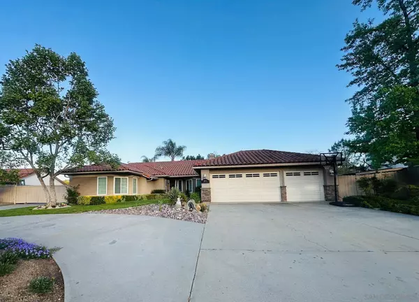 8873 Hunter Pass, Alpine, CA 91901