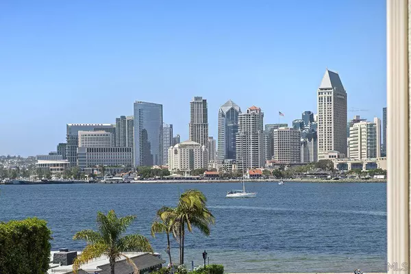 1099 1st St #323, Coronado, CA 92118